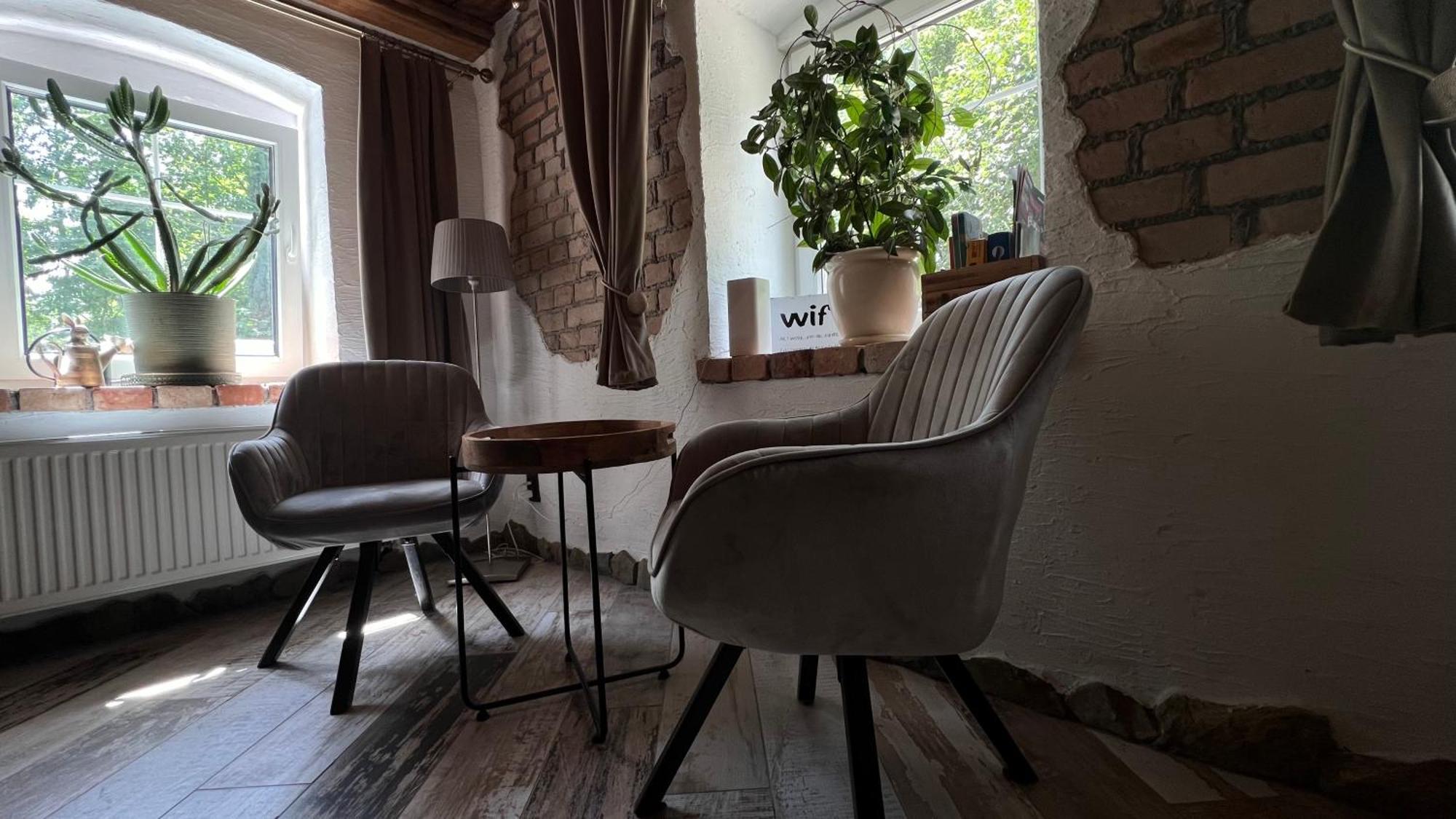 Apartamenty 3 Pory Roku Komarno المظهر الخارجي الصورة